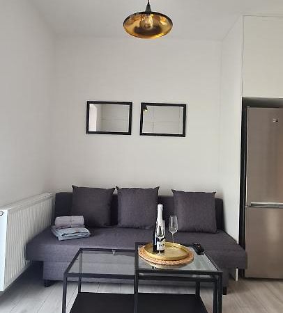 61 - Apartamenty Siedlce - Nowy Apartament W Centrum Przy Ul 3 Maja 51A מראה חיצוני תמונה