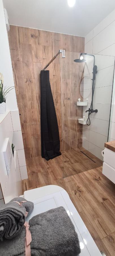 61 - Apartamenty Siedlce - Nowy Apartament W Centrum Przy Ul 3 Maja 51A מראה חיצוני תמונה
